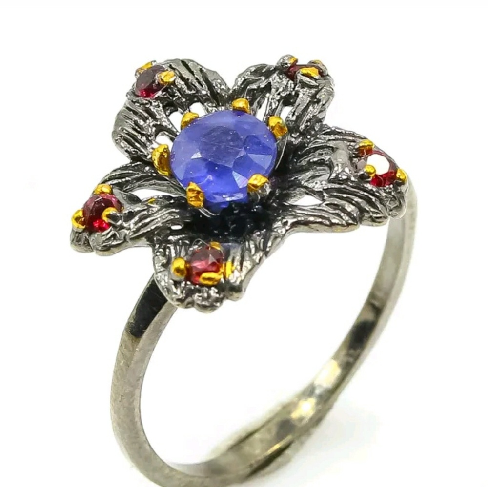 Genuine sapphire ring